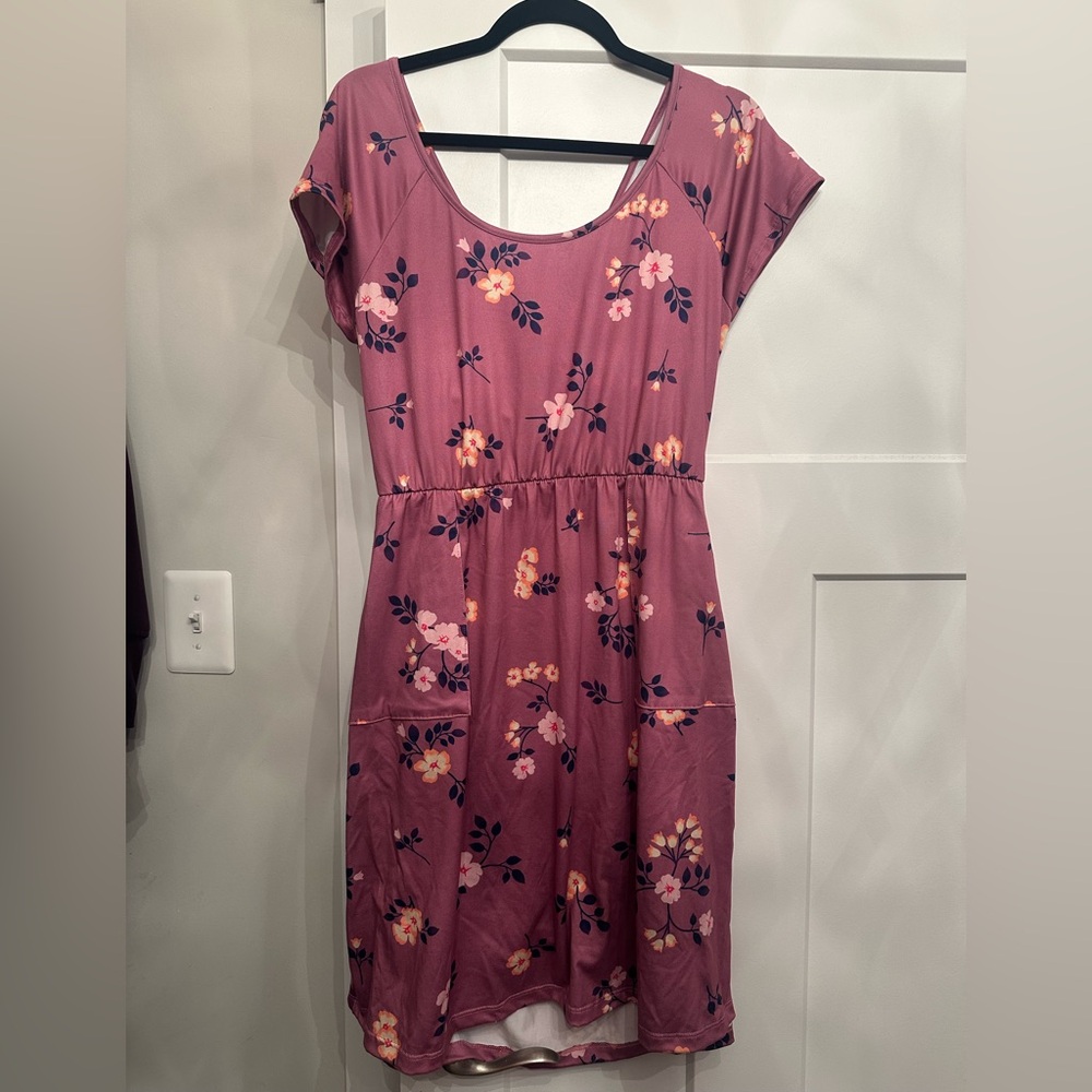 LuLaRoe Alicia Dress, size medium.